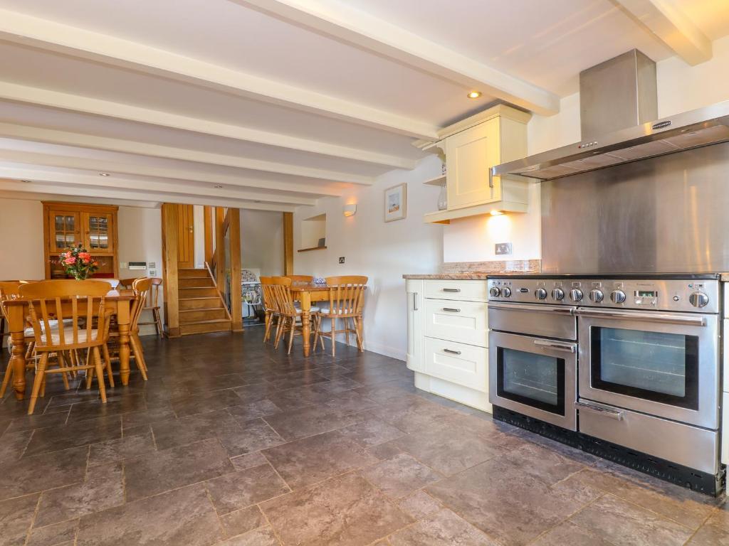Carne Mill, Saint Anthony-in-Meneage photo 3