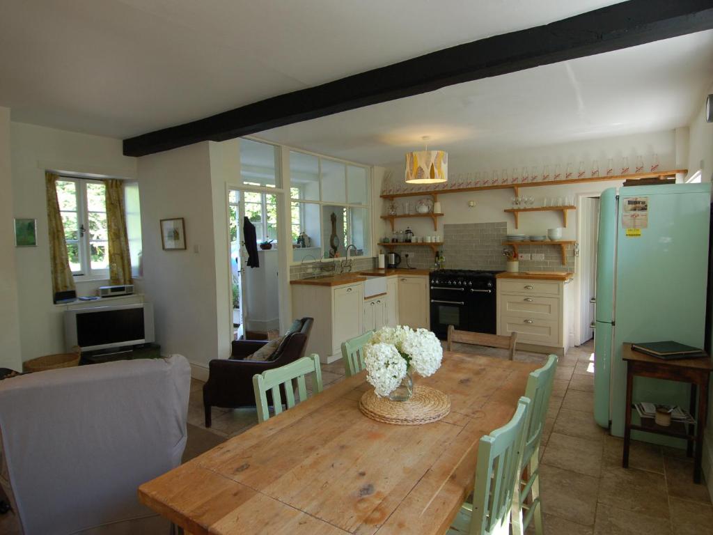 Quist Cottage, Hatch Beauchamp photo 5