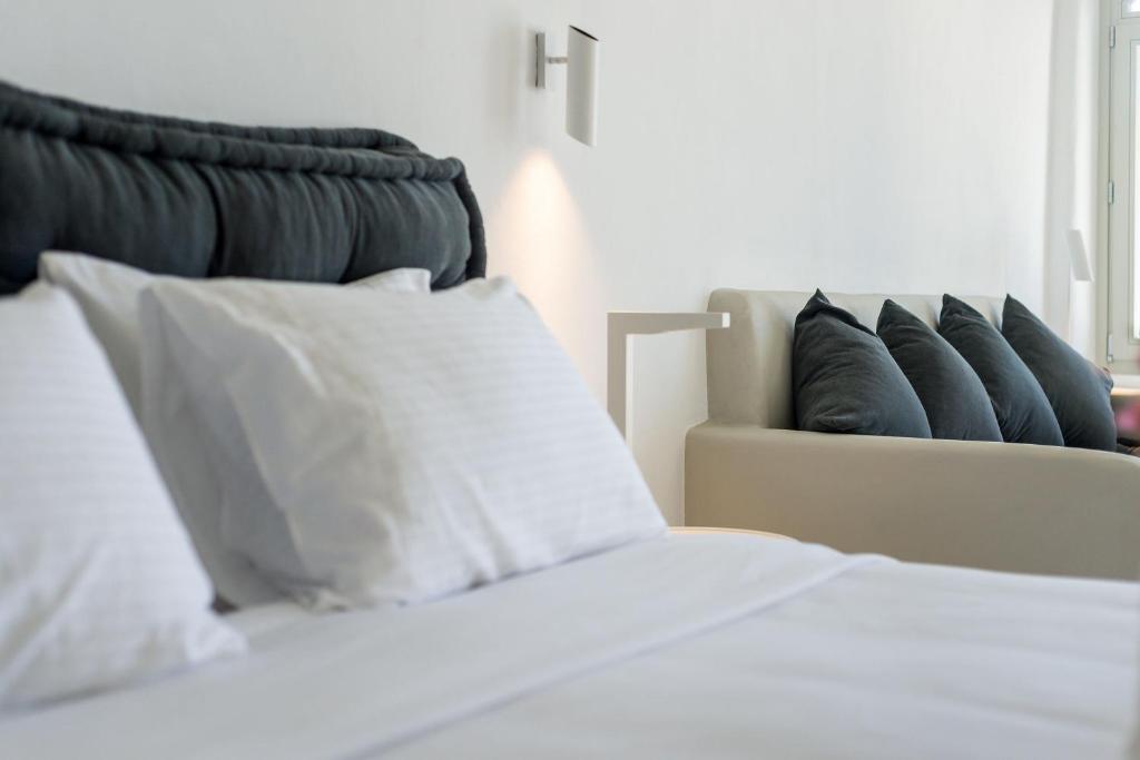 Samaria by the Sea - img