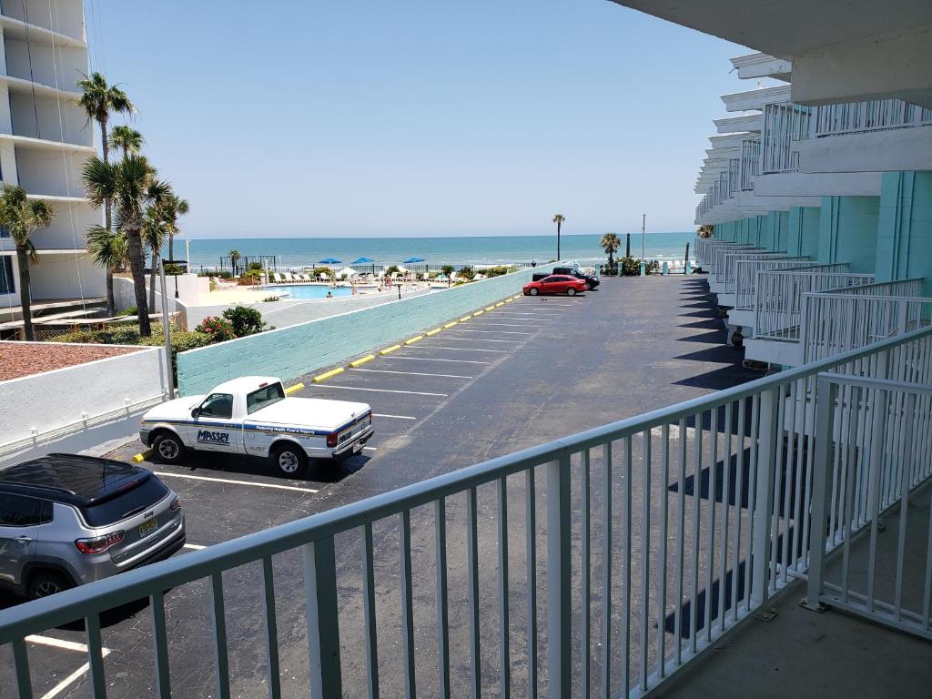 SeaScape Inn - Daytona Beach Shores photo
