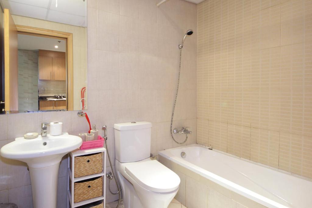 SHH - Furnished Studio Apartment, Lincoln Park B, Arjan photo