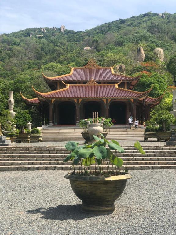 Khách sạn Quốc An