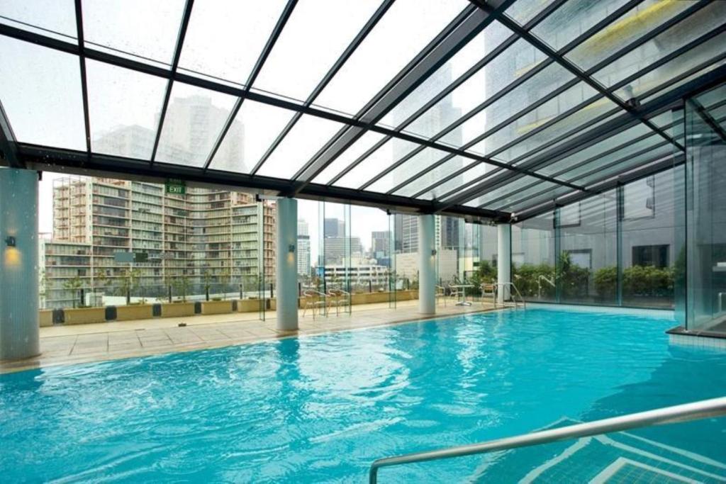 ReadySet Apartments at City Tower photo