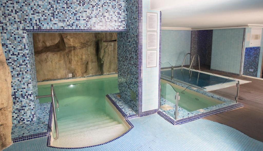Hotel Villa Luisa photo