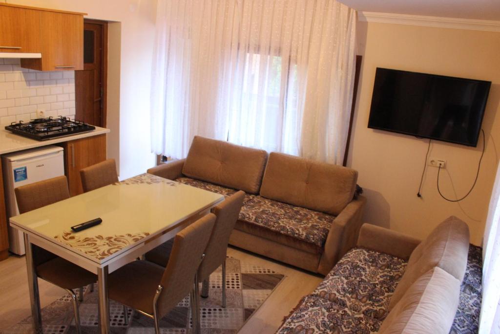 SEFA APART photo