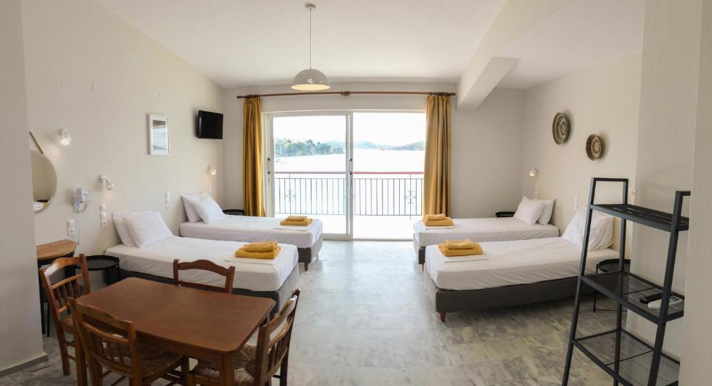 Aphrodite Skiathos photo