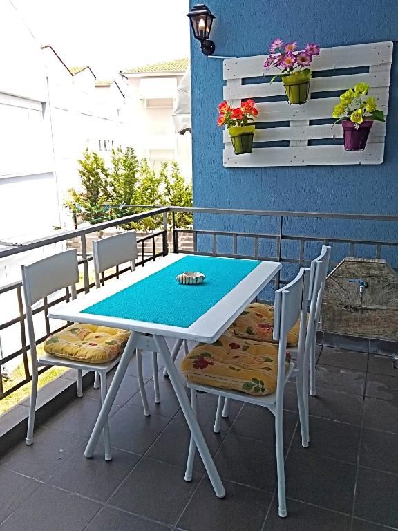 Iro Apartment photo