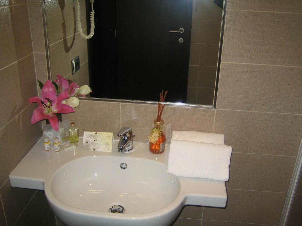 Hotel Florida photo