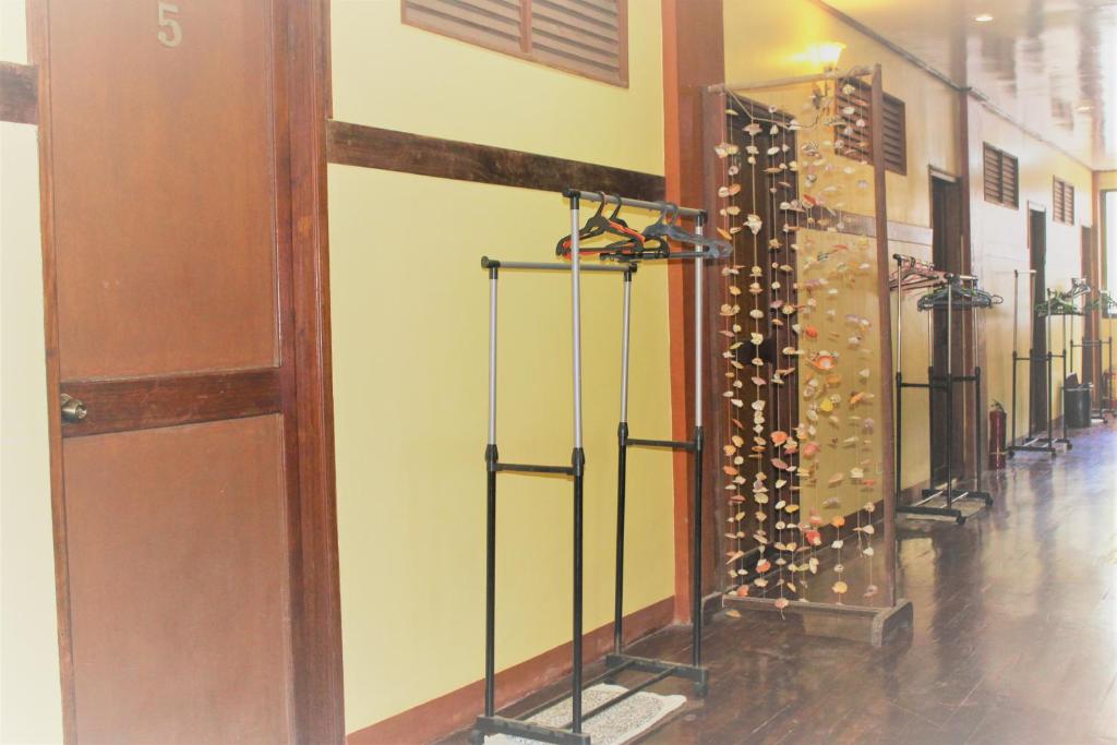 Lolo Oyong El Nido Pension House photo