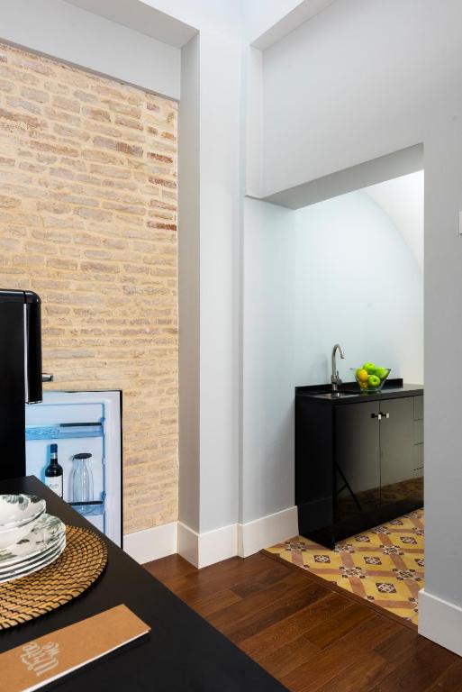 Imperial Luxury Apartment - 5