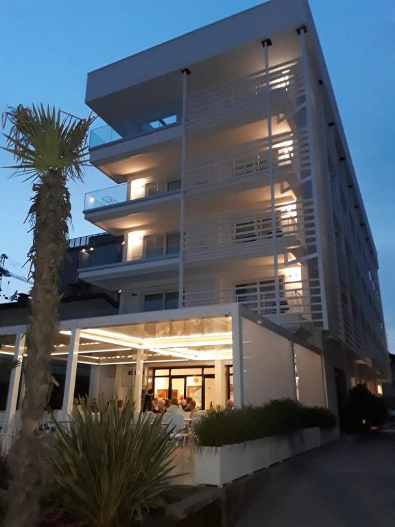 Hotel Strand a frontemare - 5