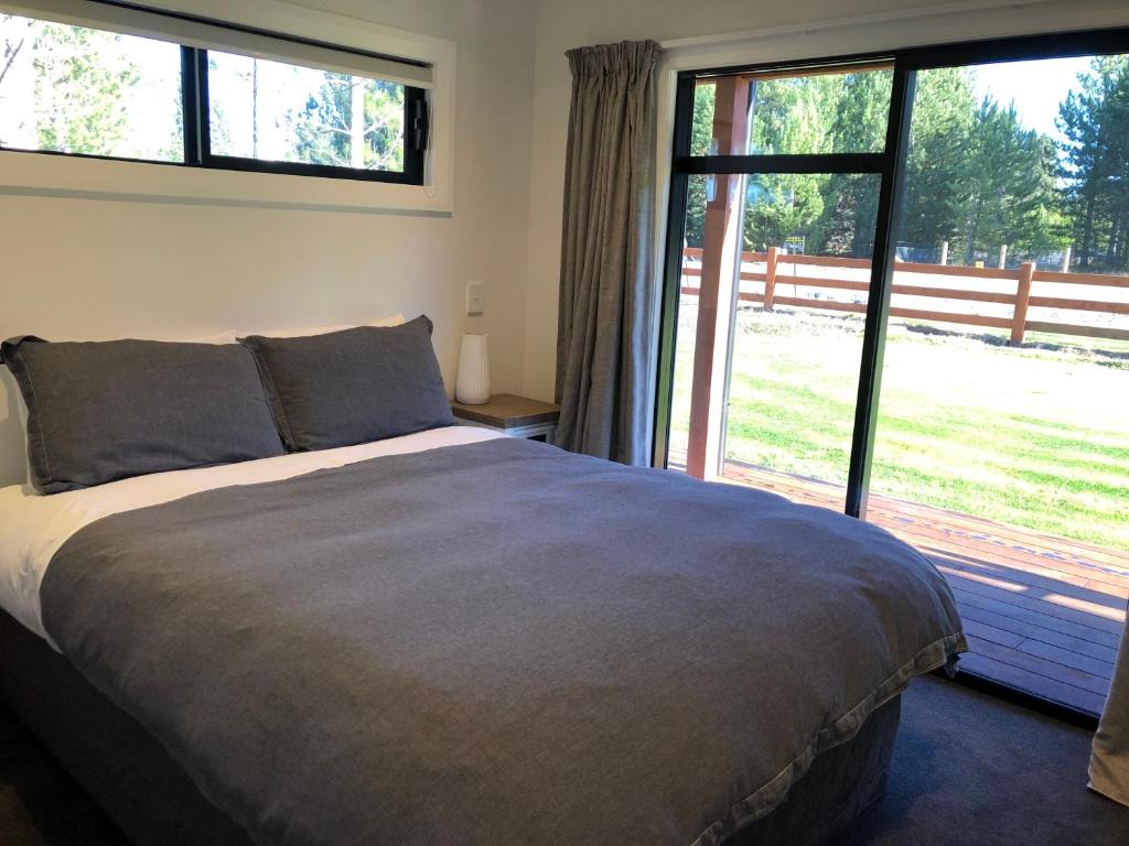 Twizel - Arohanui Cottage photo