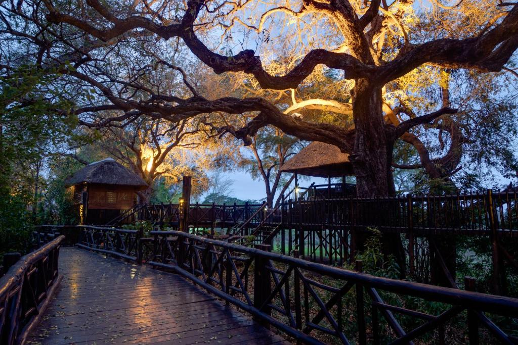 ทางเข้า