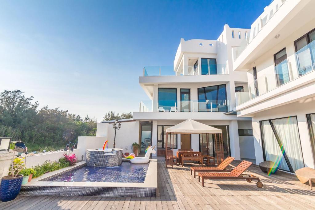 Sunshine Palm B&B, Magong