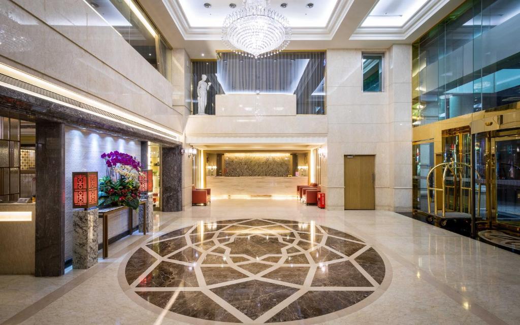 員林麗禧酒店 (Grand View Hotel)