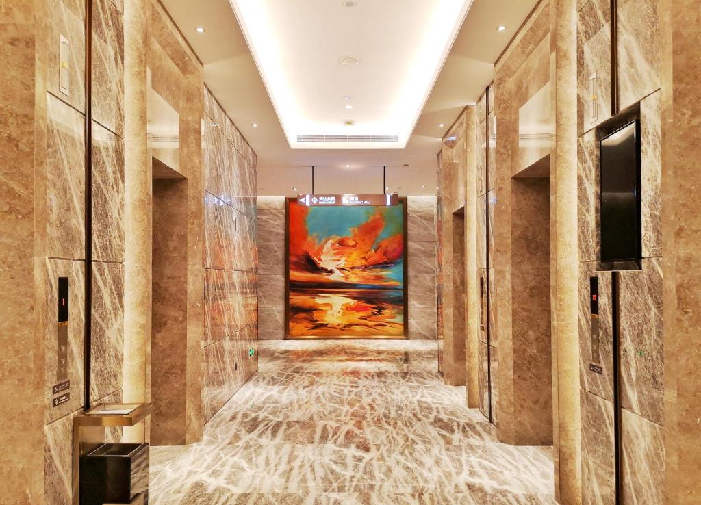 Ramada Plaza by Wyndham Dongxing City Center photo