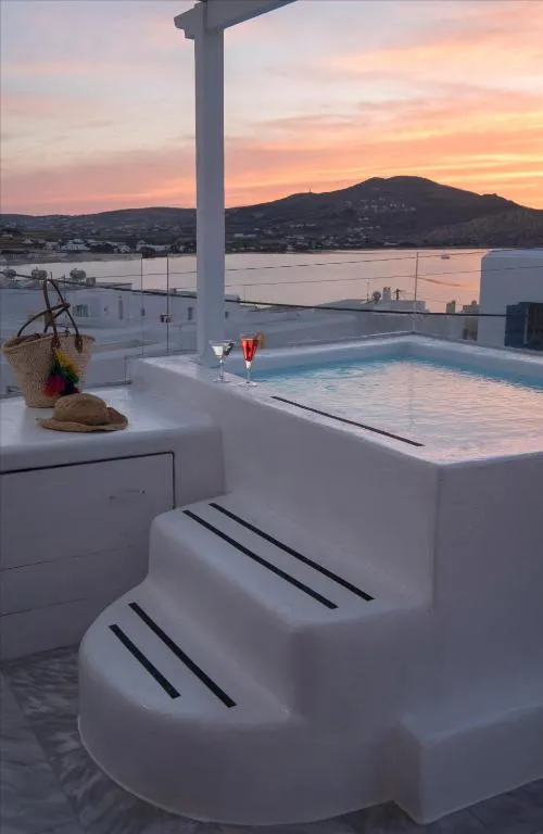 Ammos Luxury Rooms & Home, hotel en Naousa