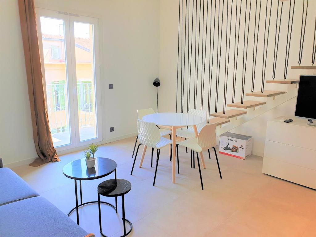 DUPLEX DERNIER ETAGE BALCON 507 - 1