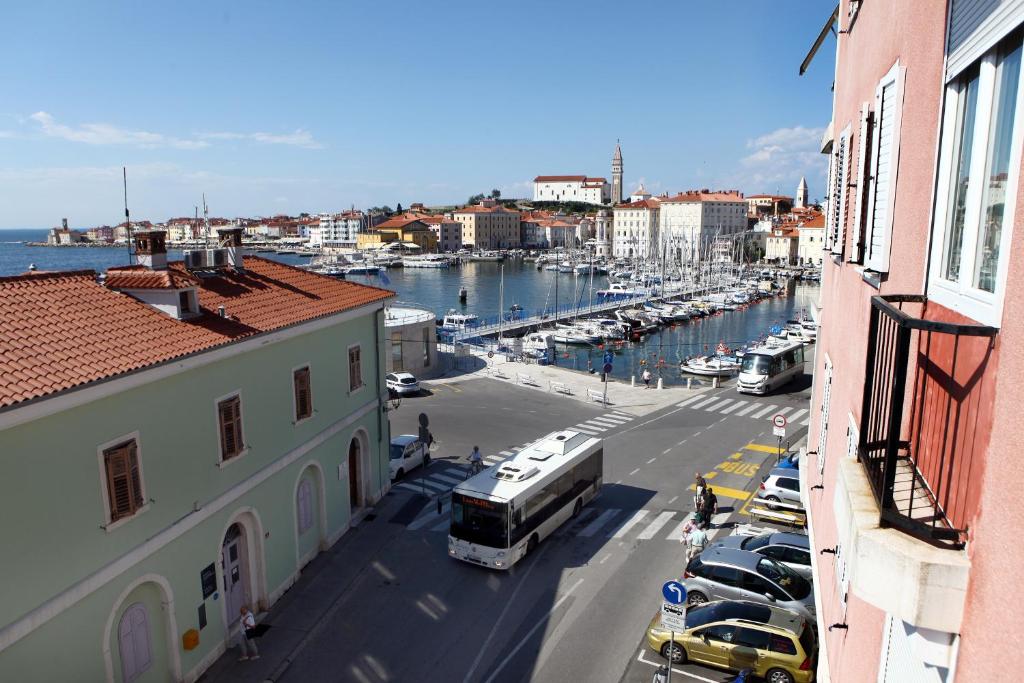 Apartma Dante, Piran