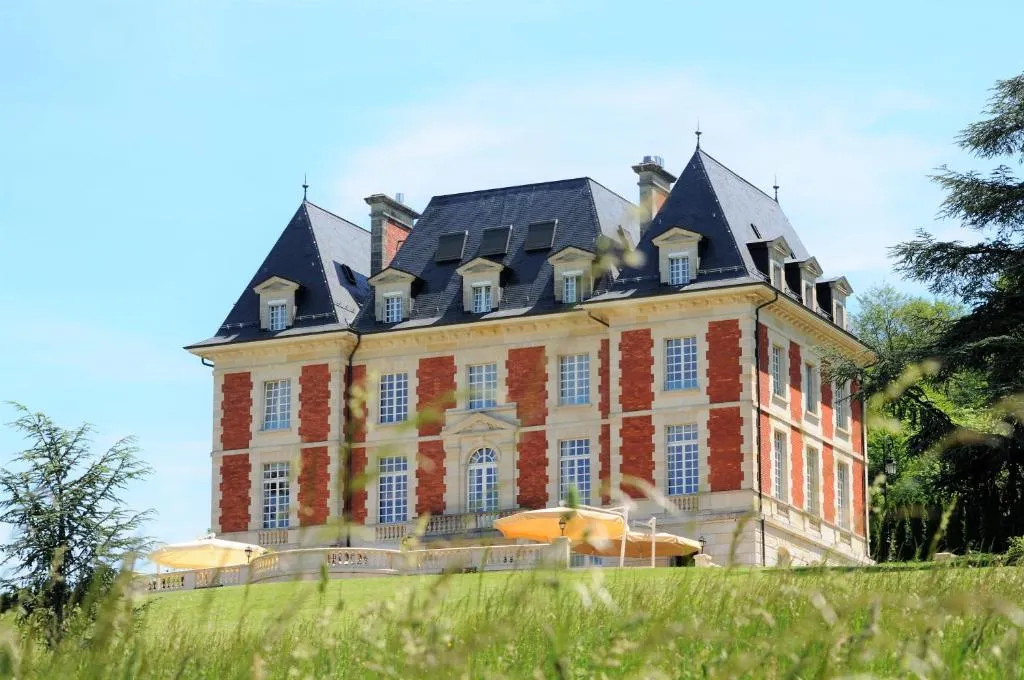 Domaine de Mont-Renaud, hotel in Boncourt