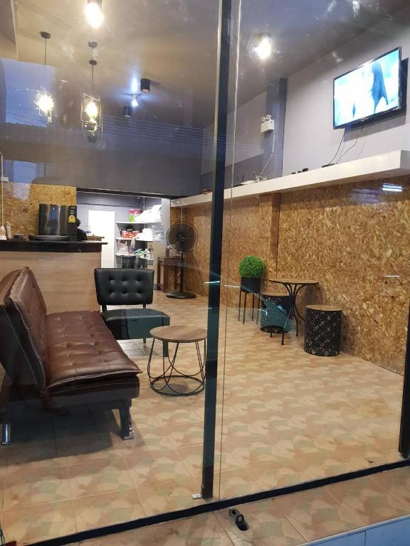 SleepCats Hostel