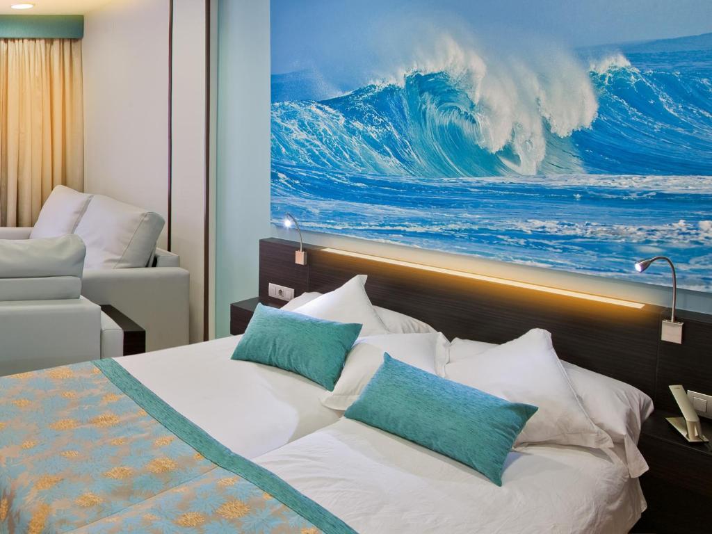 Hotel Villa del Mar — Hotel rooms in Benidorm, Valencian Community