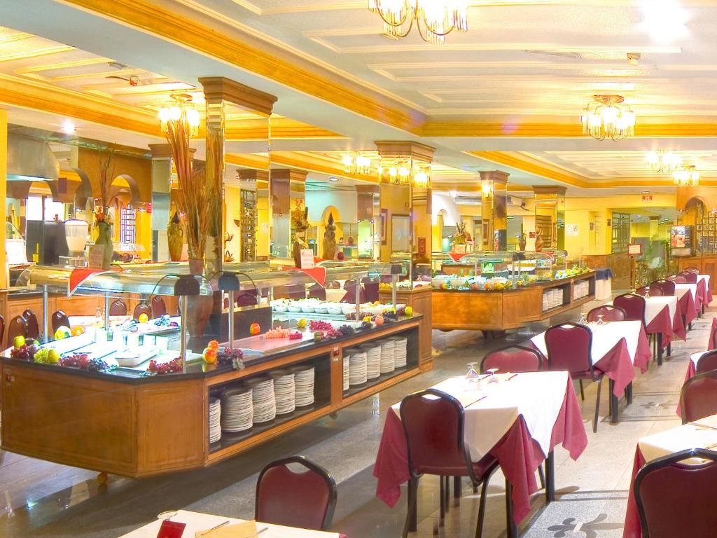 Magic Cristal Park — Restauracje i bary in Benidorm, Wspólnota Walencka