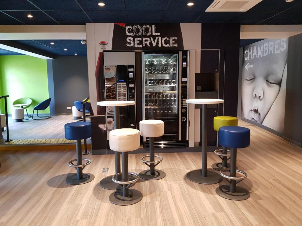 Pub/Lounge
