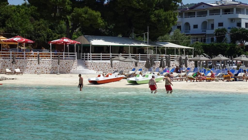 Villa Mondi photo