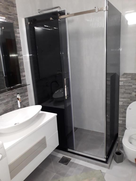 Belvedere Apartments - 3