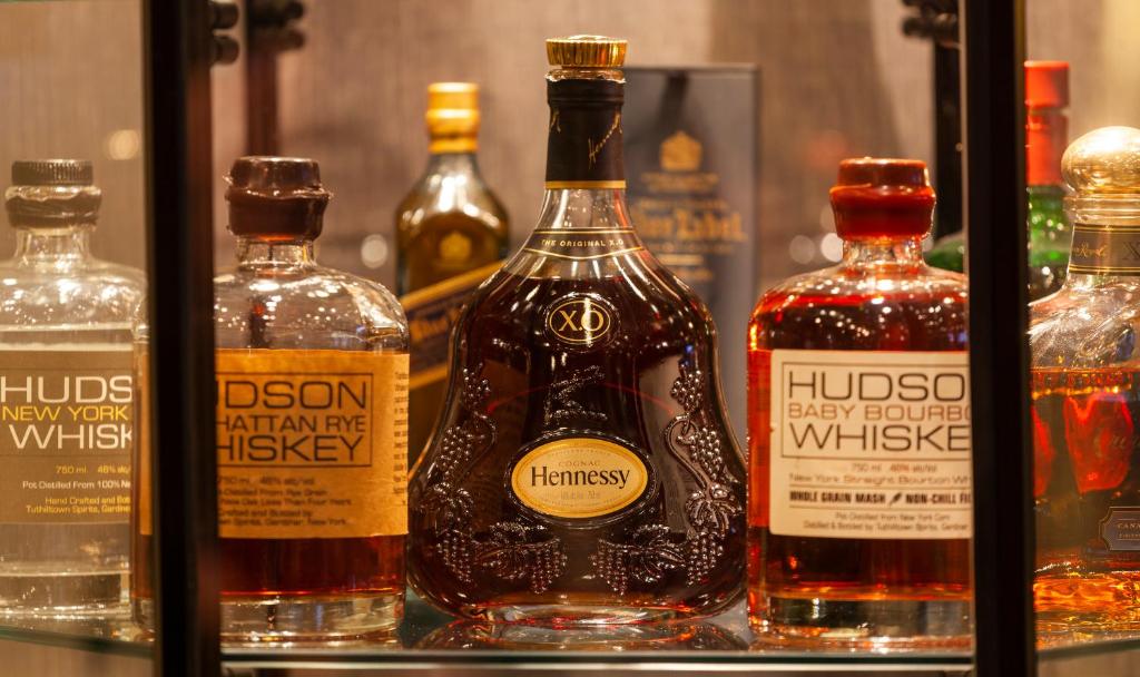 طعام و مشروبات