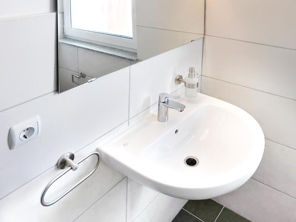 bestprice Hotel Eschweiler photo