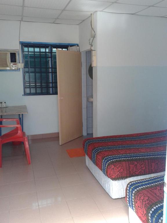 ET Budget Guest House By The Beach photo