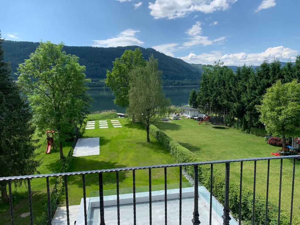 Villa Stiegl — Hotel in Steindorf am Ossiacher See