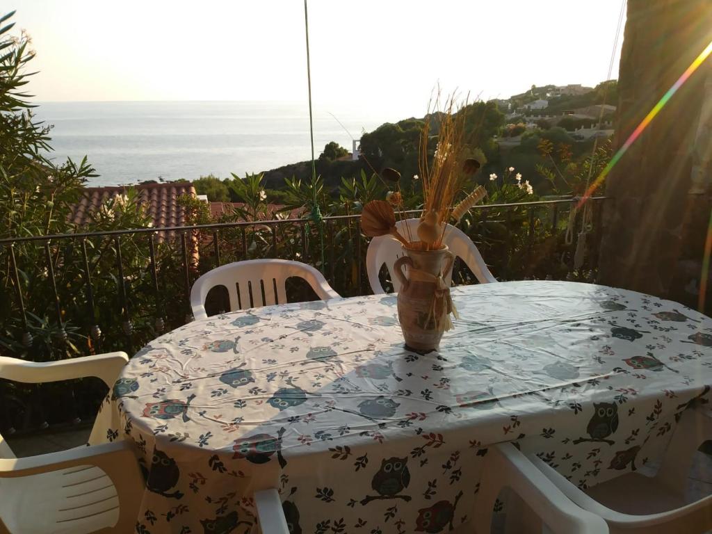 Casa vacanza con terrazza e vista mare photo