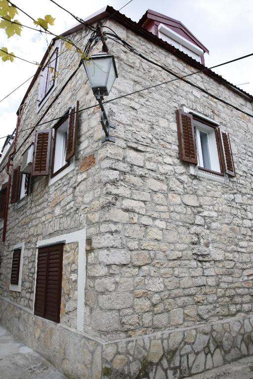 Apartments Stonehouse — Hotel in Vodice