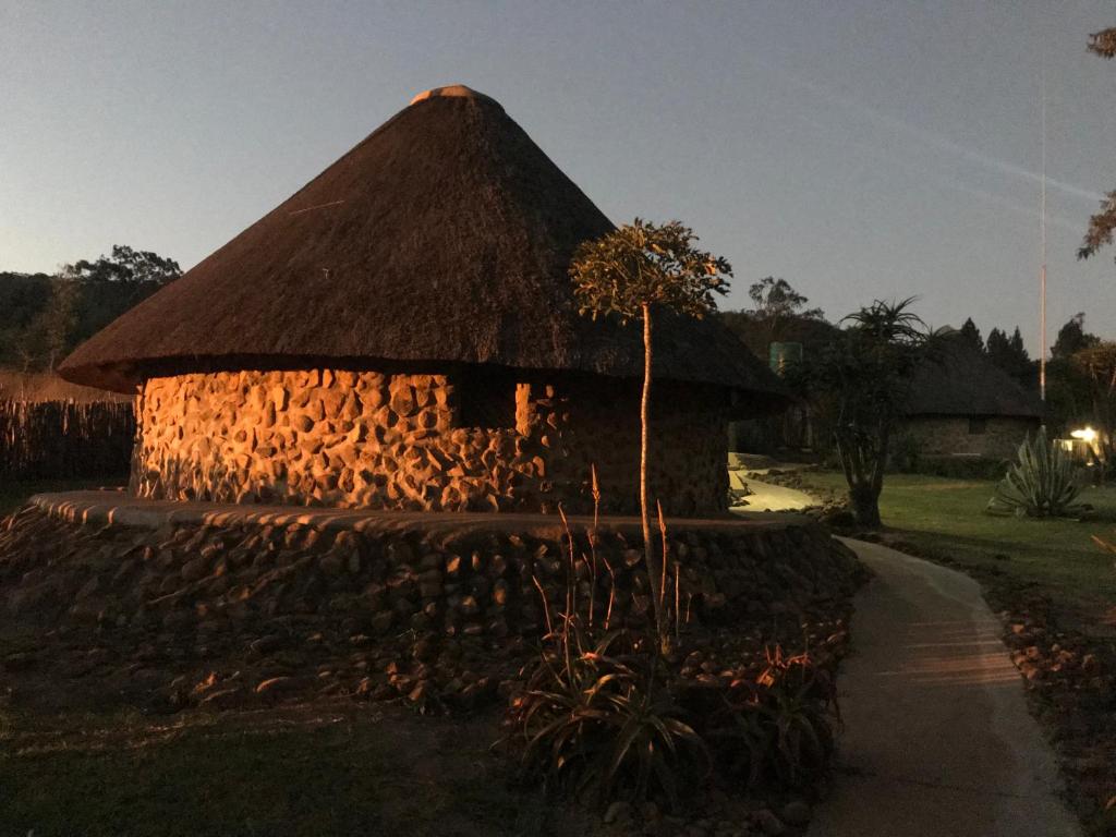 Kwakunje Guest Lodge photo