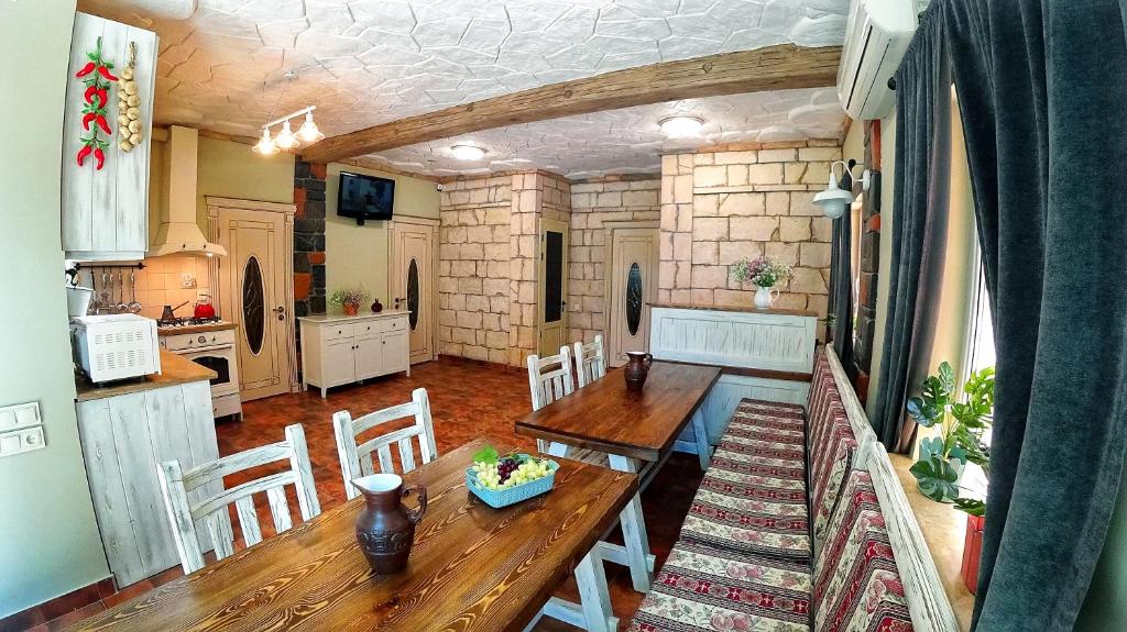 Retro Hostel & Tours, Yerevan