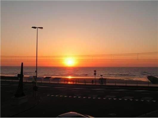 Studio Raversijde with Sea View photo