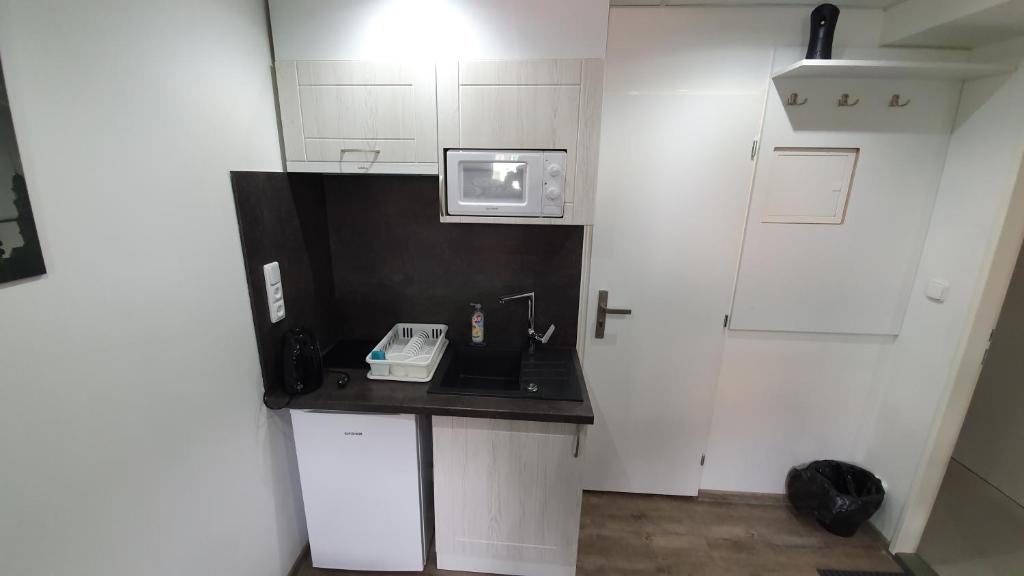 Small Apartments Denisa Business photo