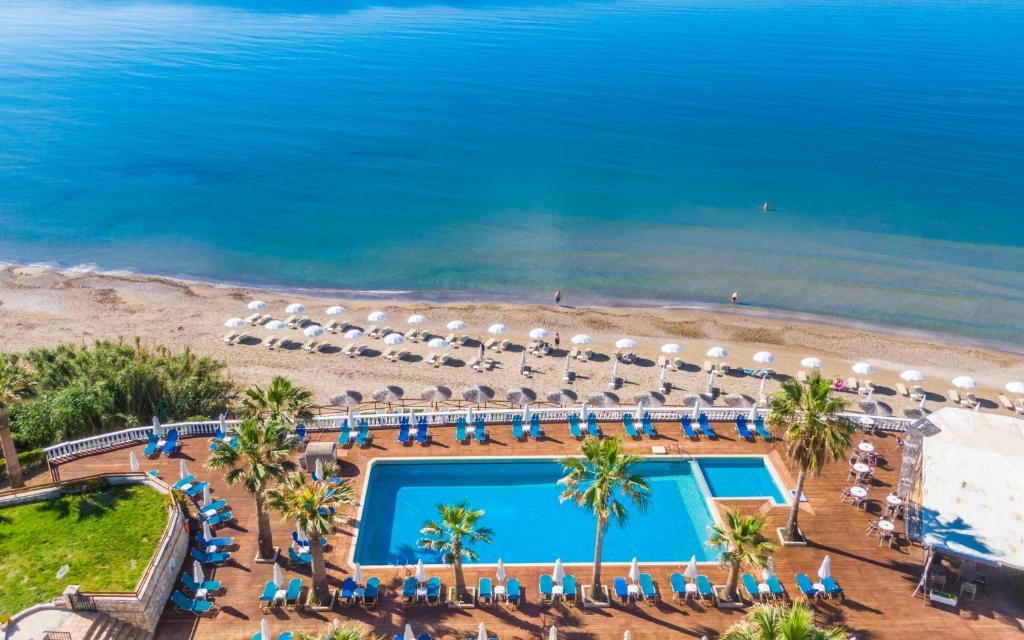 Crystal Beach Hotel — Beach in Kalamaki (Zakynthos), Ionian Islands