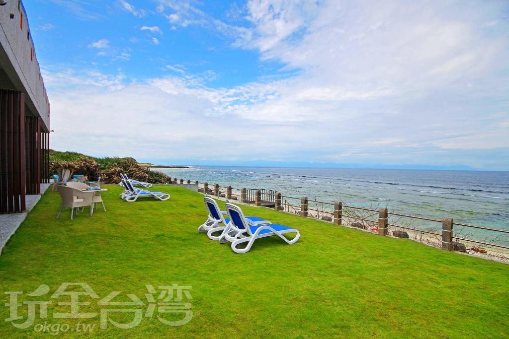 Mediterranean B&B, Lu-tao