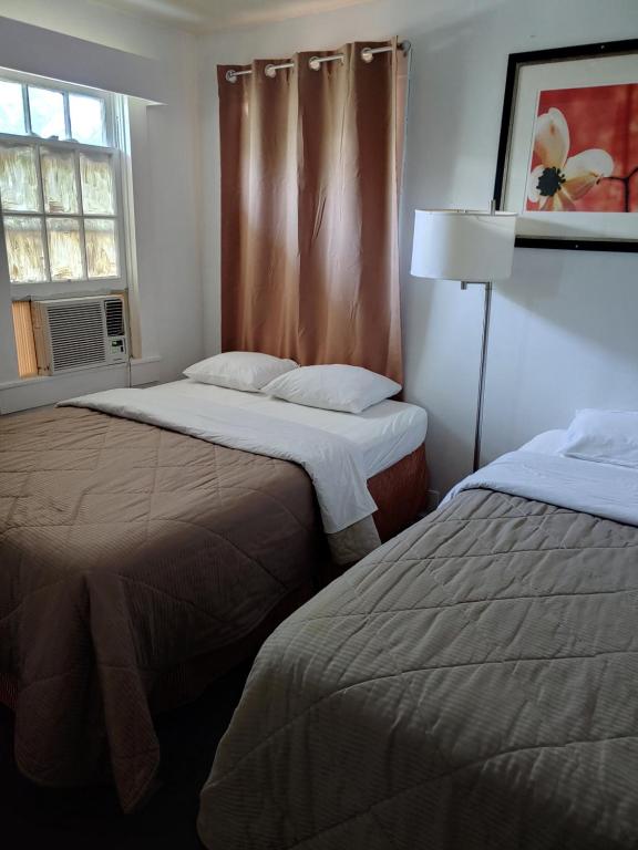 Rosewood Inn Main image 2