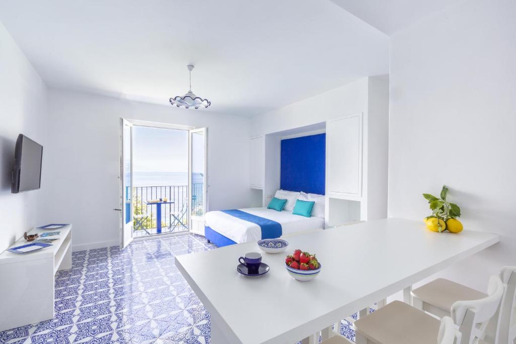 Blue View Capri Apartment - 2