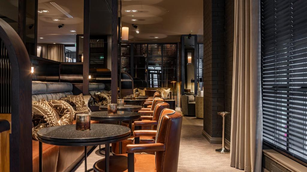 Bar/lounge