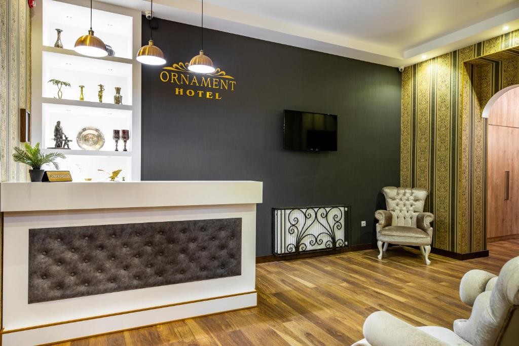 Ornament Hotel 전경