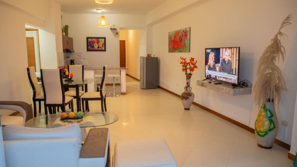 Poseidon Lake Apartments - 5