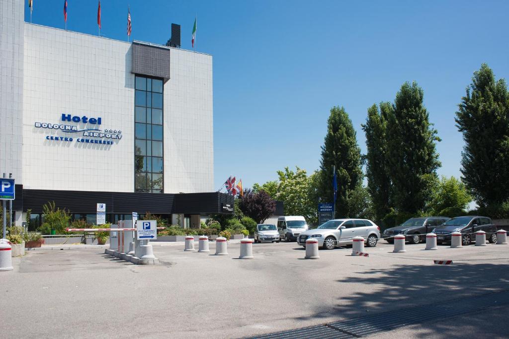 Hotel Bologna Airport, Bologna Prezzi aggiornati 2020