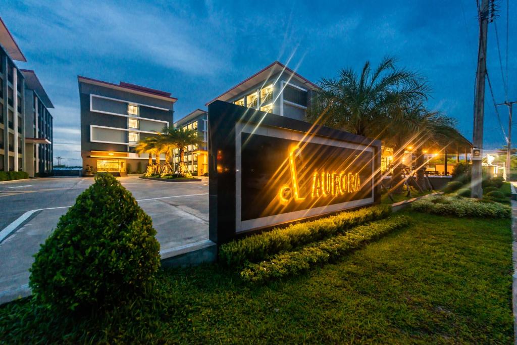 Aurora Suvarnabhumi — Hotel in Samut Prakan