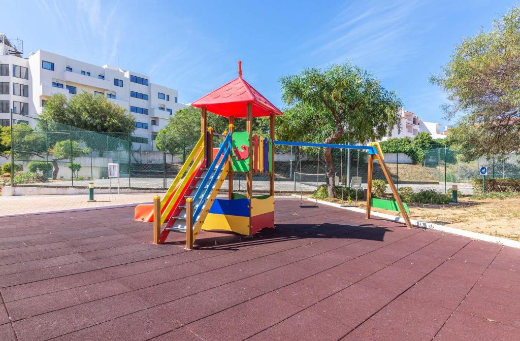 Playground, Jardins Santa Eulalia by Garvetur in Albufeira